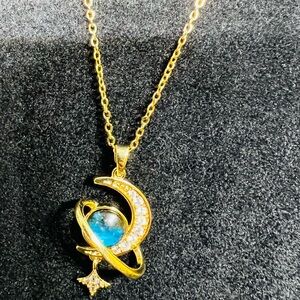 Women’s Necklace